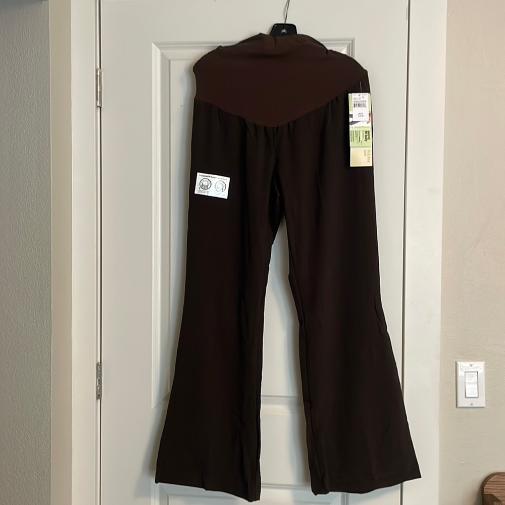 Brand new with tags. Motherhood bottoms.